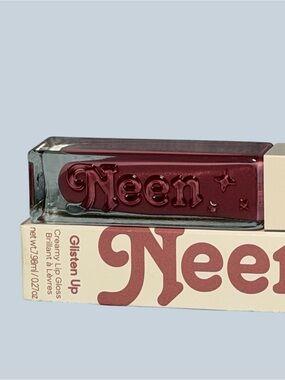 Neen Glisten Up Creamy Lip Gloss - DUSK- Deep Berry- NIB